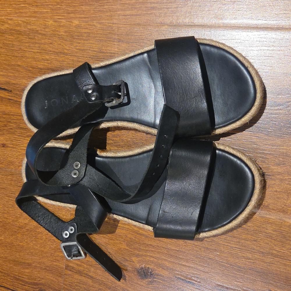 COPY - Black sandals by Jonak Paris